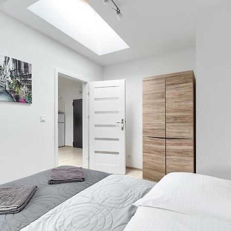 Toress Apartamenty Economy Stettino Esterno foto